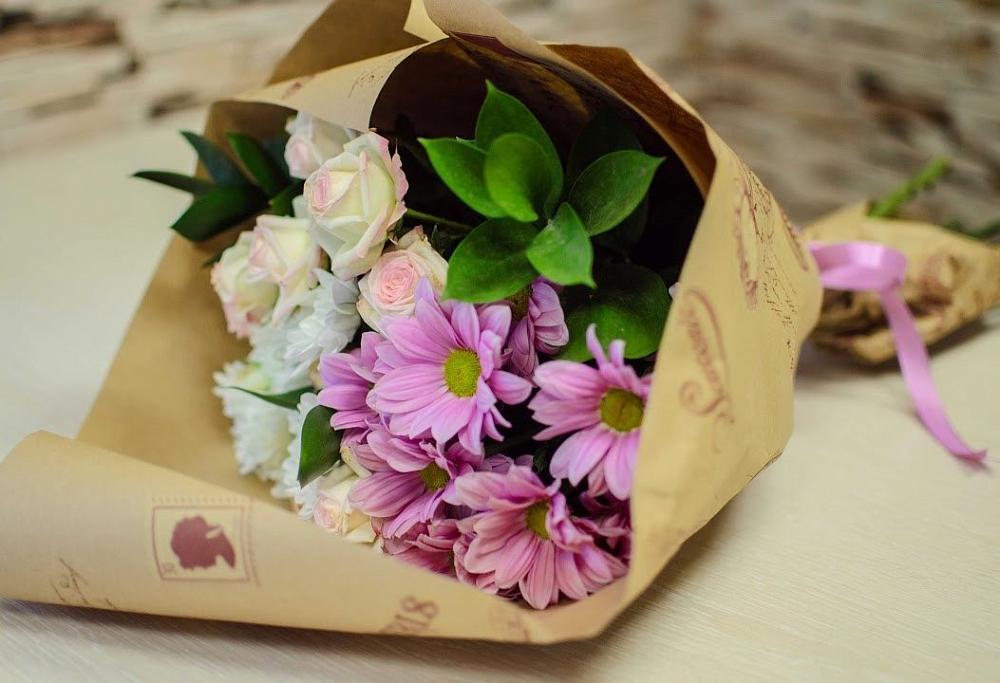 Букет цветов из: Розы и Хризантемы в Калитвенской