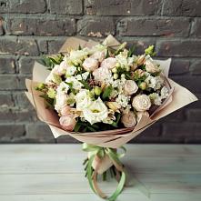 Букет цветов из:  Альстромерии, Розы и Хризантемы в Калитвенской