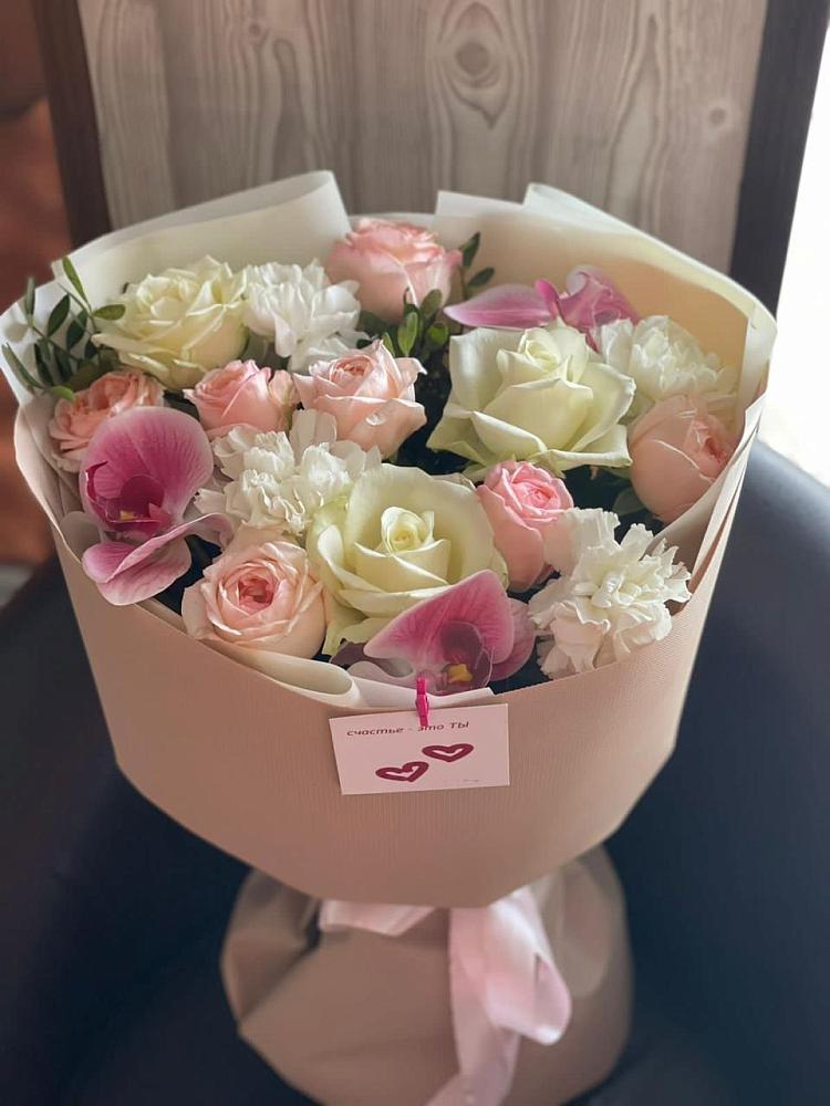 Букет цветов из: Орхидеи, Розы и Гвоздики в Калитвенской