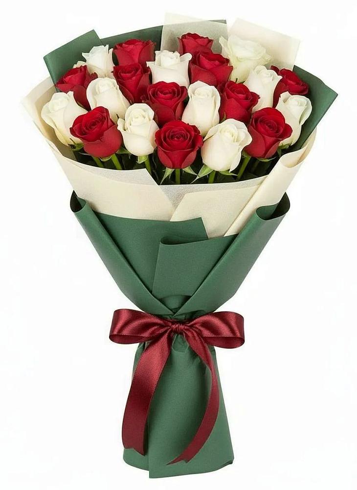 Букет Микс из красных и белых роз в Калитвенской