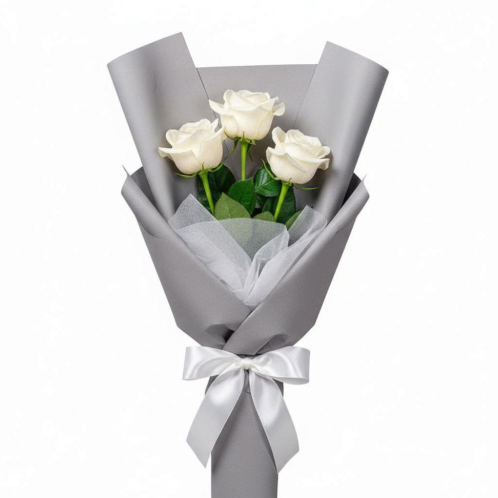 Букет 3 белые розы в Калитвенской