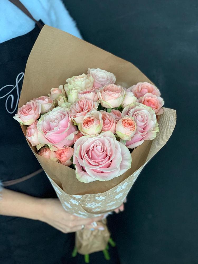 Букет цветов из: Хризантемы и Розы в Калитвенской