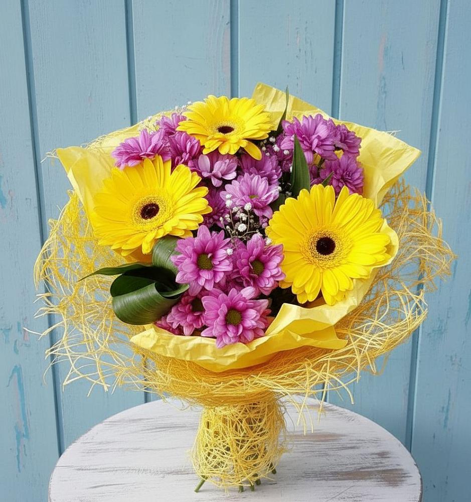 Букет цветов из: Хризантемы и Герберы в Калитвенской