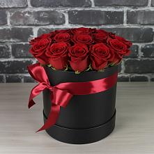 Цветочная композиция из Розы в шляпной коробке в Калитвенской