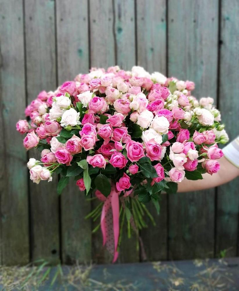 Букет Розовые кустовые розы Натали и Лав Лидия в Калитвенской