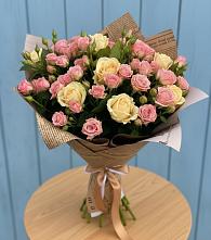 Букет цветов из:  Розы в Калитвенской