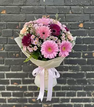 Букет цветов из:  Герберы и Хризантемы в Калитвенской