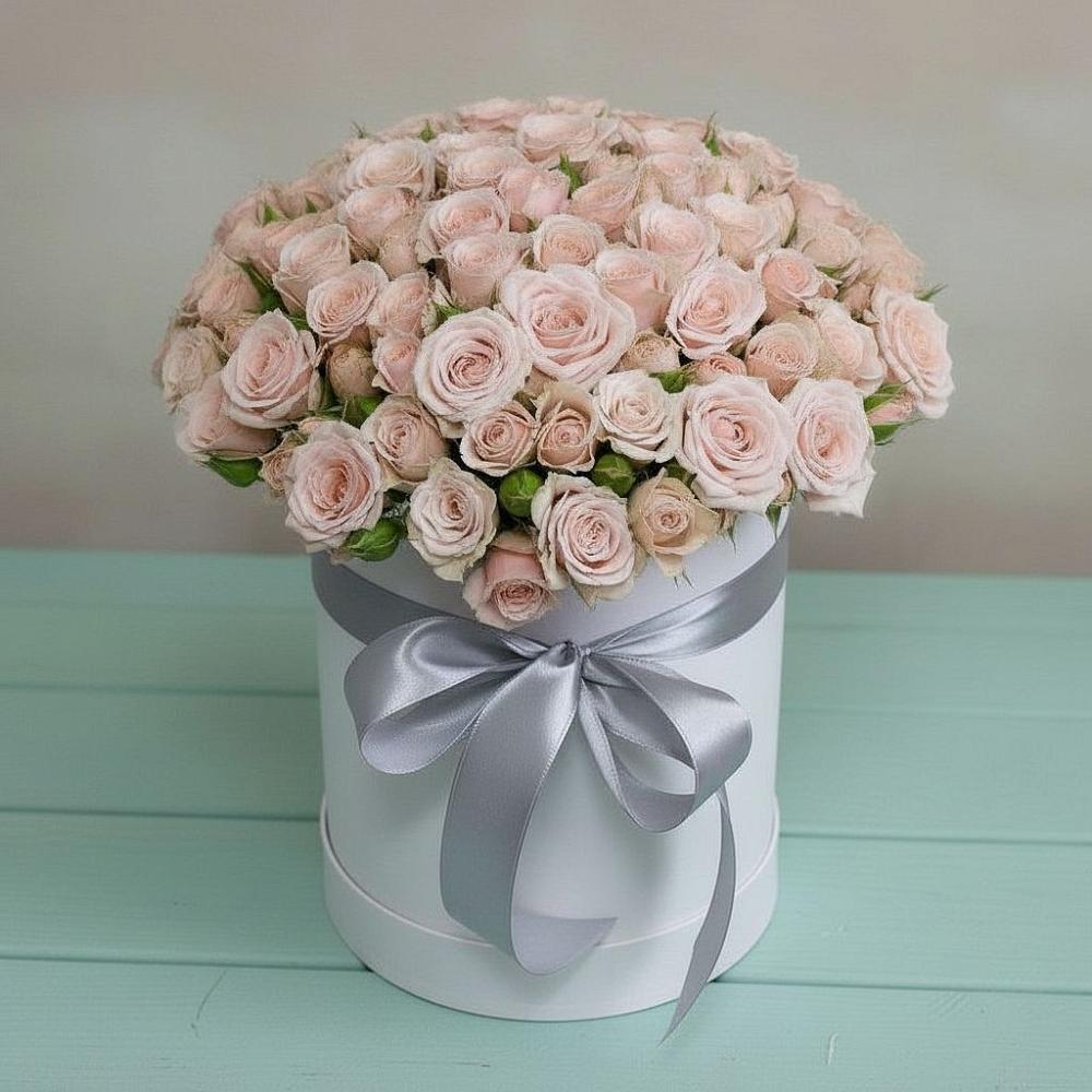 Цветочная композиция из Розы в шляпной коробке в Калитвенской